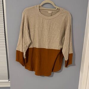 Ribbed Color Block Sweater in Beige and Pumpkin